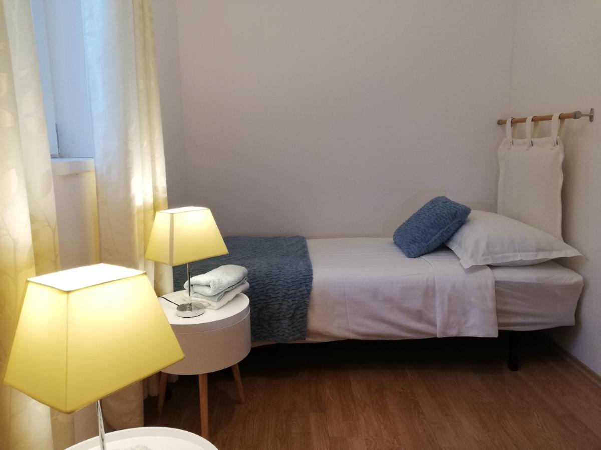 Lovely Branko With Balcony And Parking *