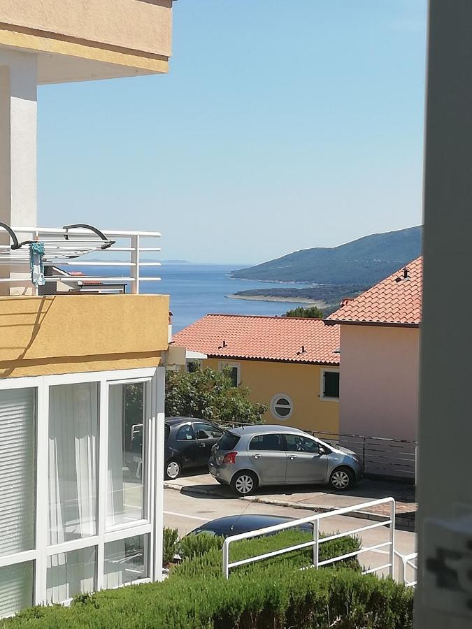 Lovely Branko With Balcony And Parking *